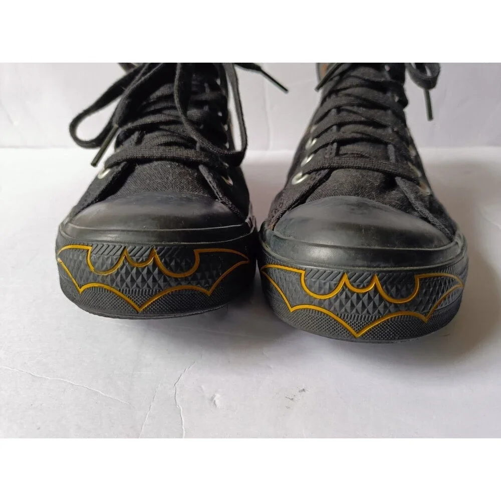 Converse All Star Chuck Taylor Batman Shoes Men's 9 All Over Print High Top